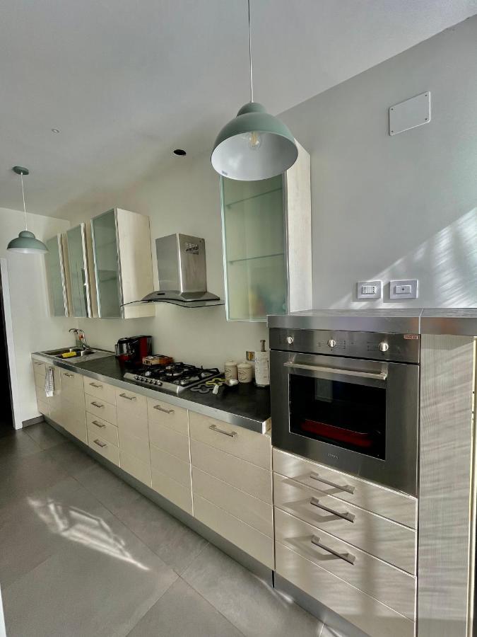 Privatehouseinrome Appartement Buitenkant foto
