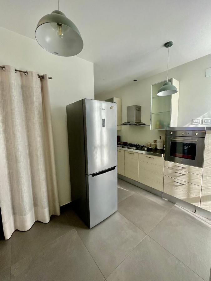 Privatehouseinrome Appartement Buitenkant foto
