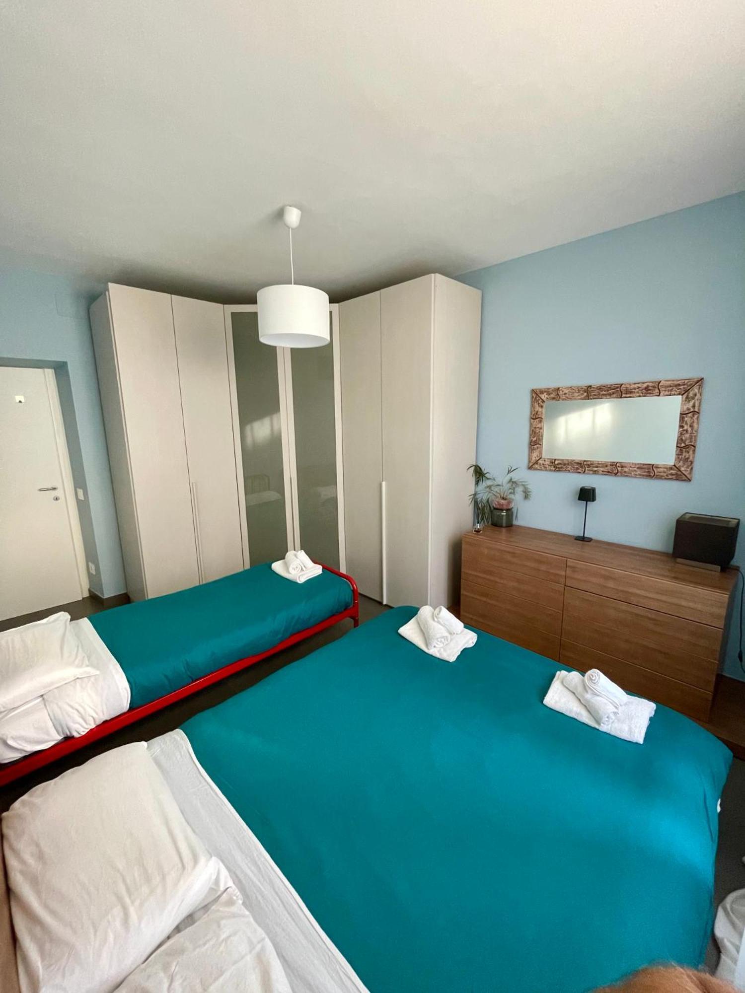 Privatehouseinrome Appartement Buitenkant foto