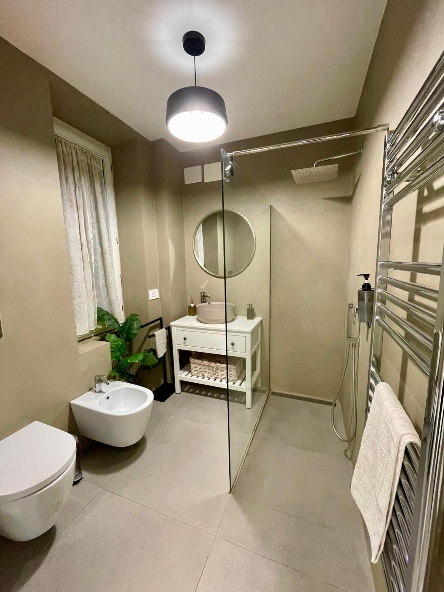 Privatehouseinrome Appartement Buitenkant foto