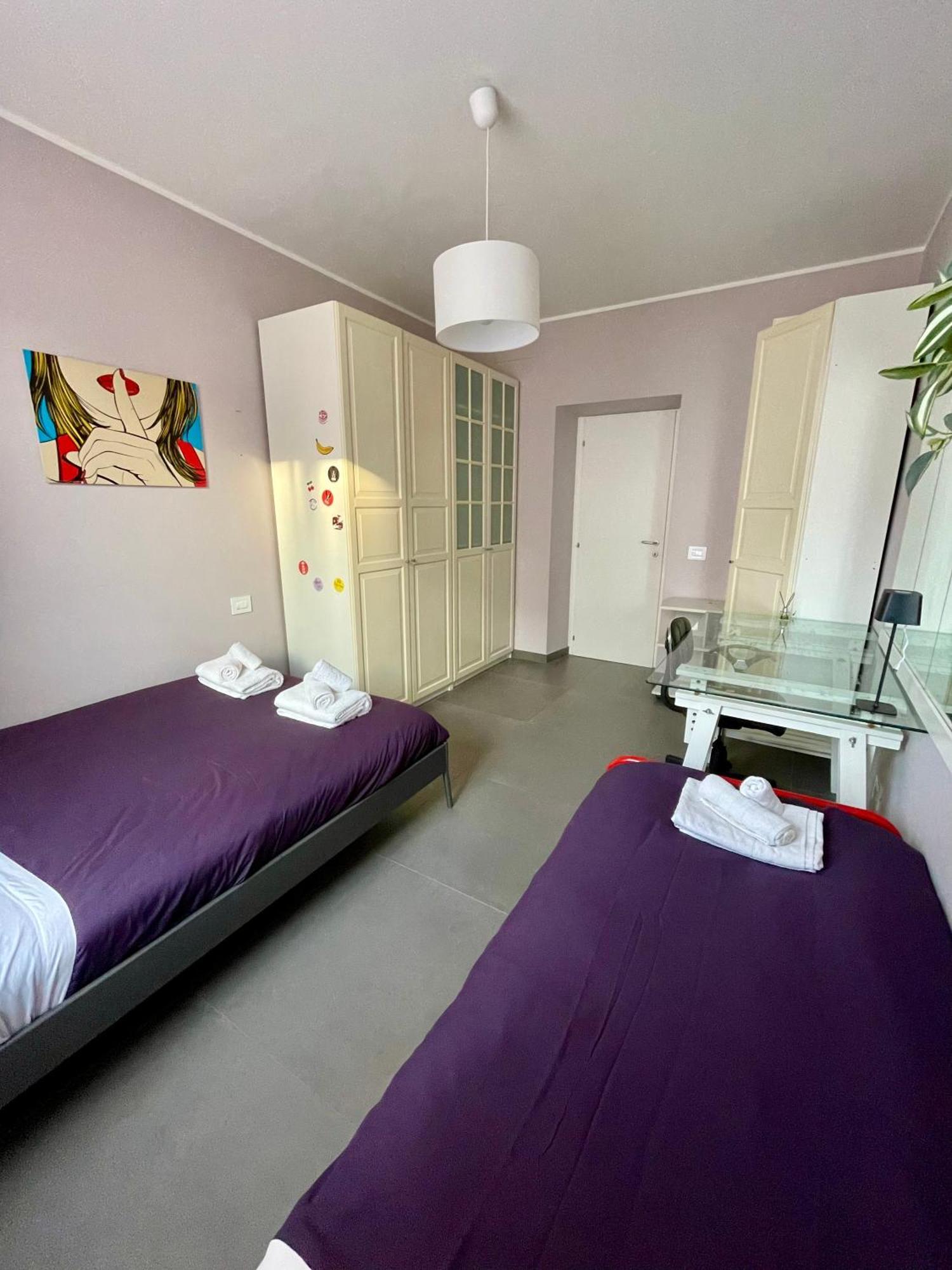 Privatehouseinrome Appartement Buitenkant foto
