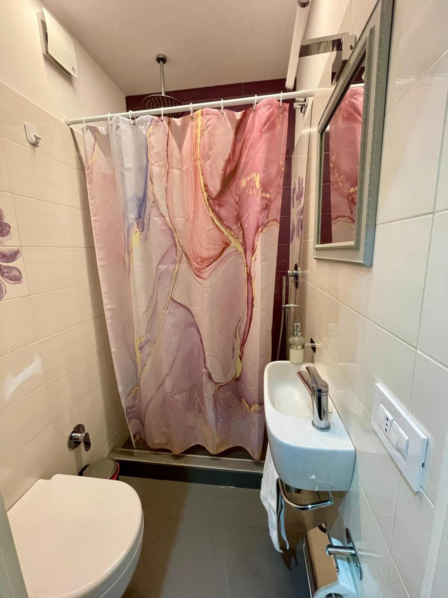 Privatehouseinrome Appartement Buitenkant foto